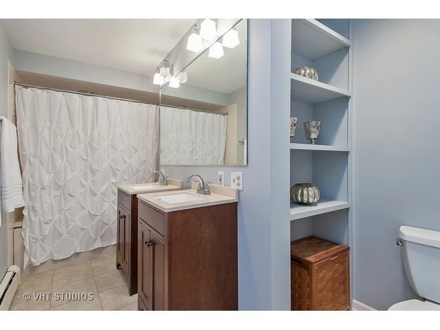 Photo of 730 Forest Road
