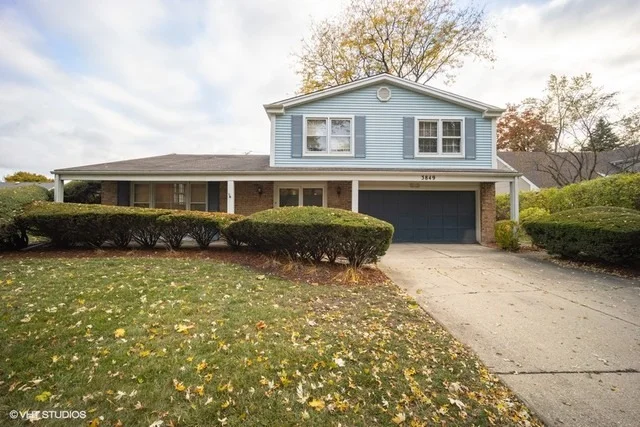 Photo of 3849 Crestwood Drive