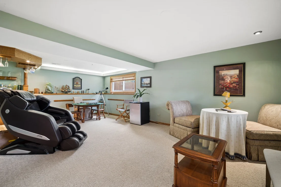 Photo of 1032 Valley Stream Drive