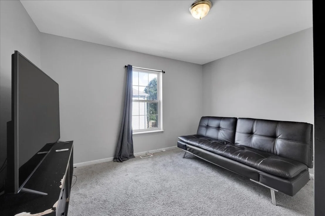 Photo of 974 Audubon Lane