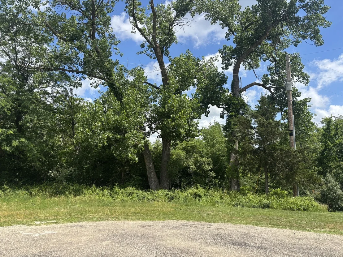 Photo of 1025 Plum Circle