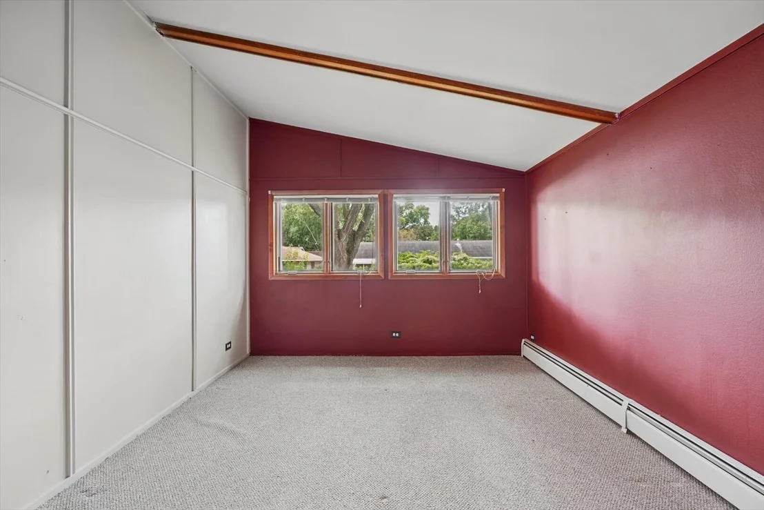 Photo of 814 Pinecrest Drive