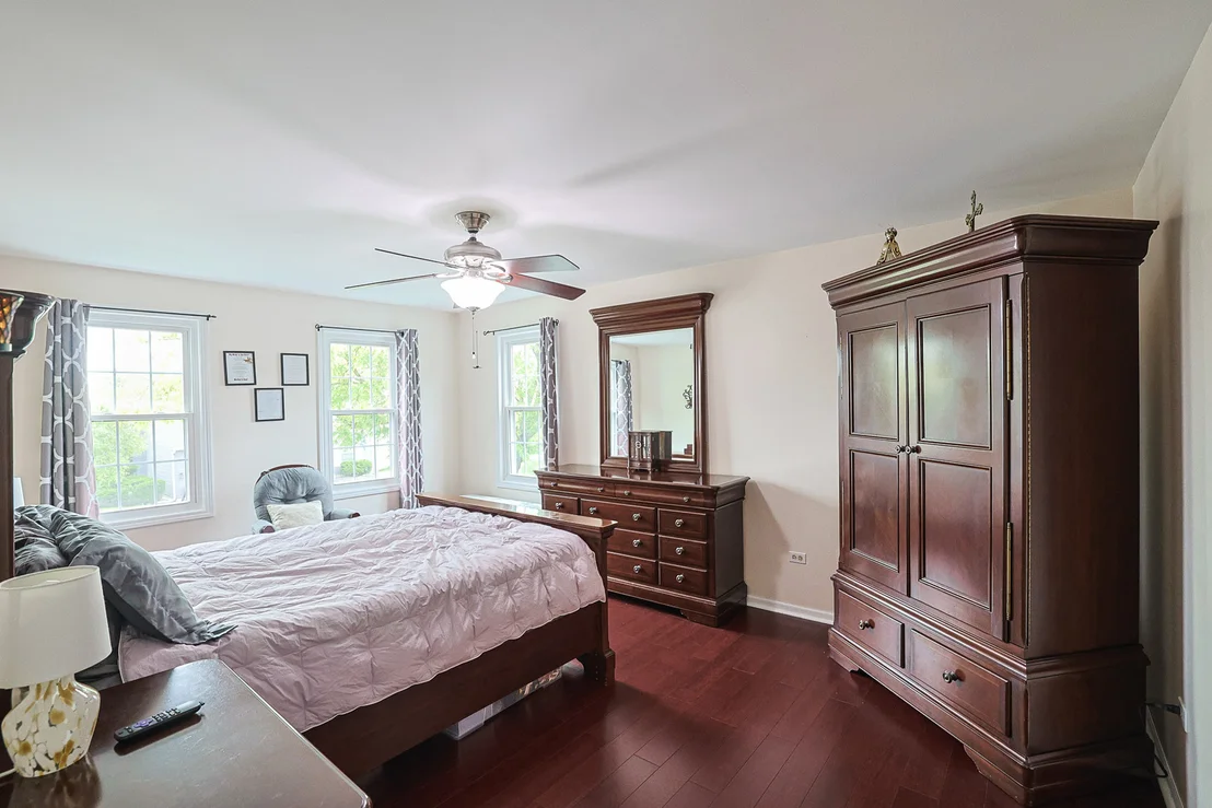 Photo of 830 Hawk Lane