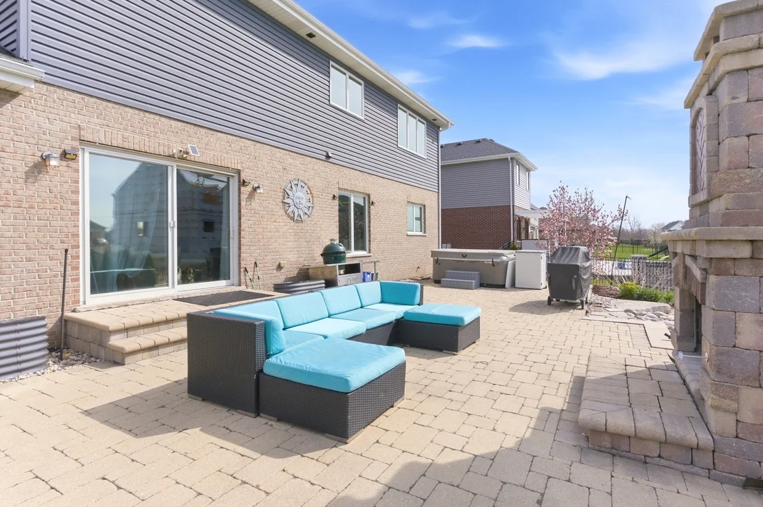 Photo of 1385 Overton Drive