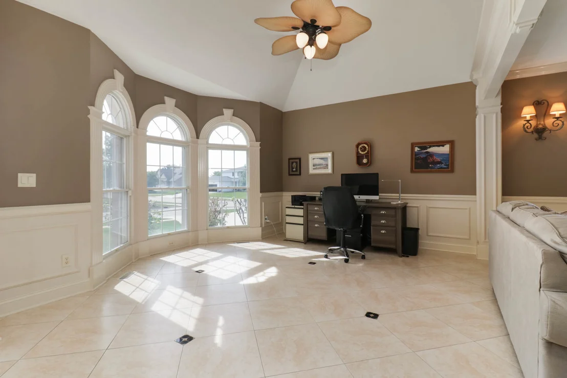 Photo of 2807 Lone Oak Road