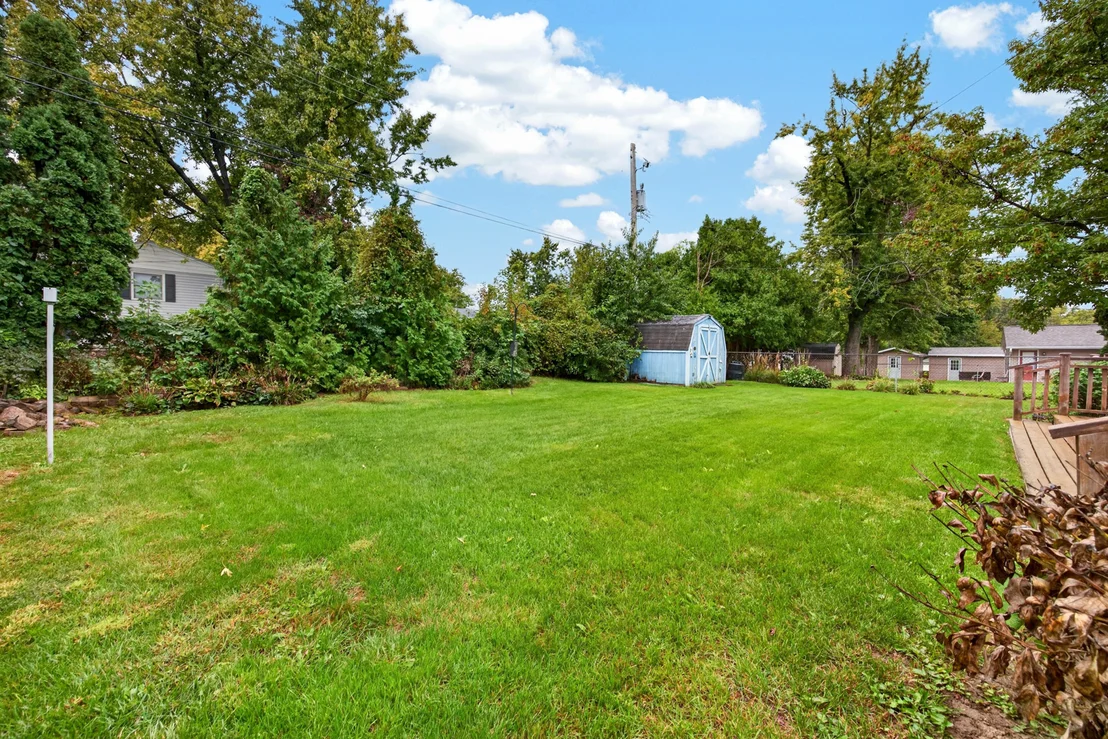 Photo of 405 Warren Avenue