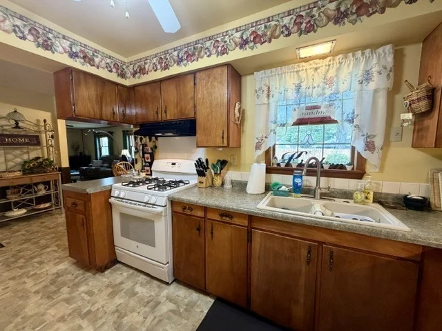 Photo of 1404 Rolling Green Drive