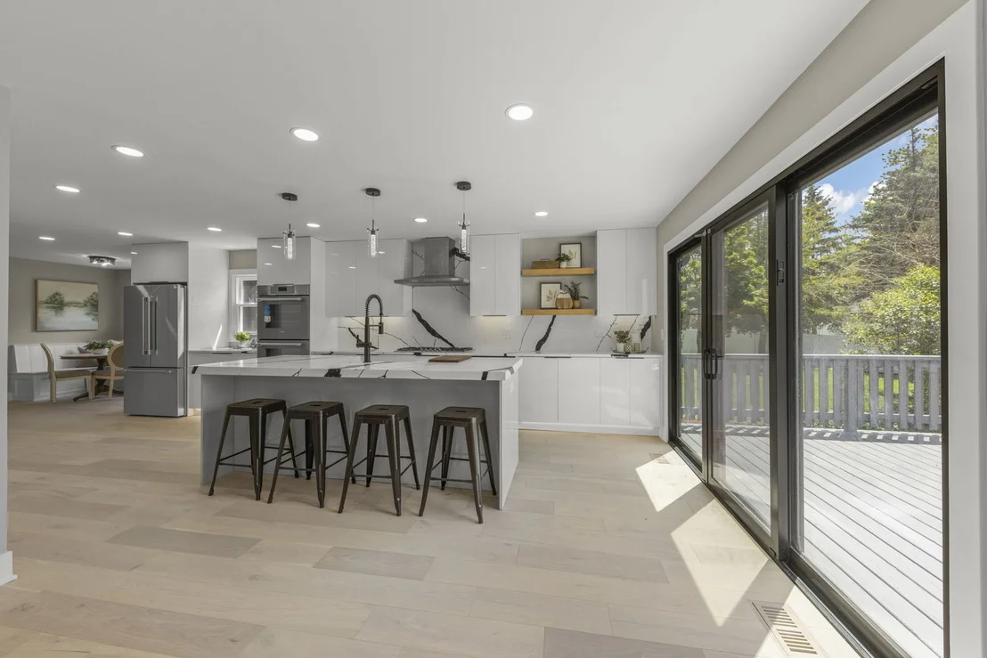 Photo of 625 Edward Road