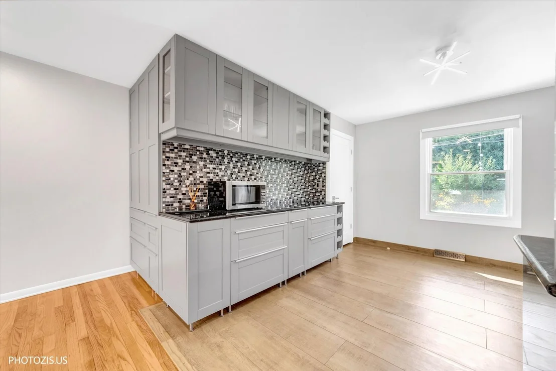 Photo of 722 N Stephen Drive