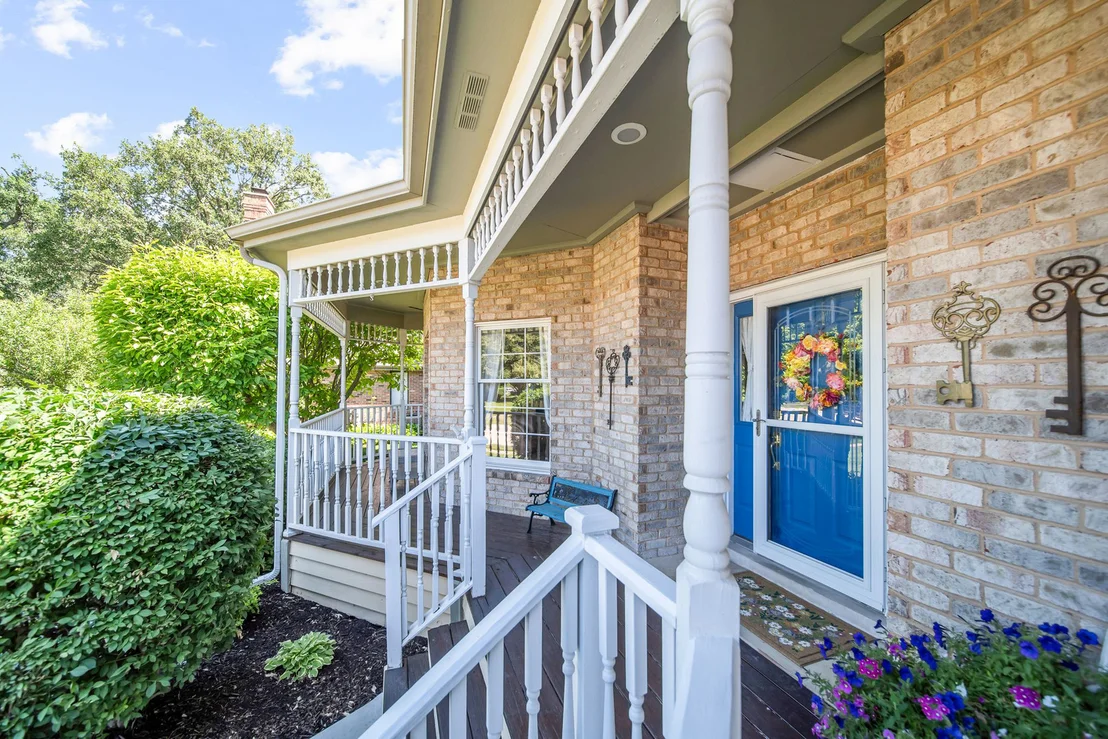 Photo of 1233 Eagle Crest Drive