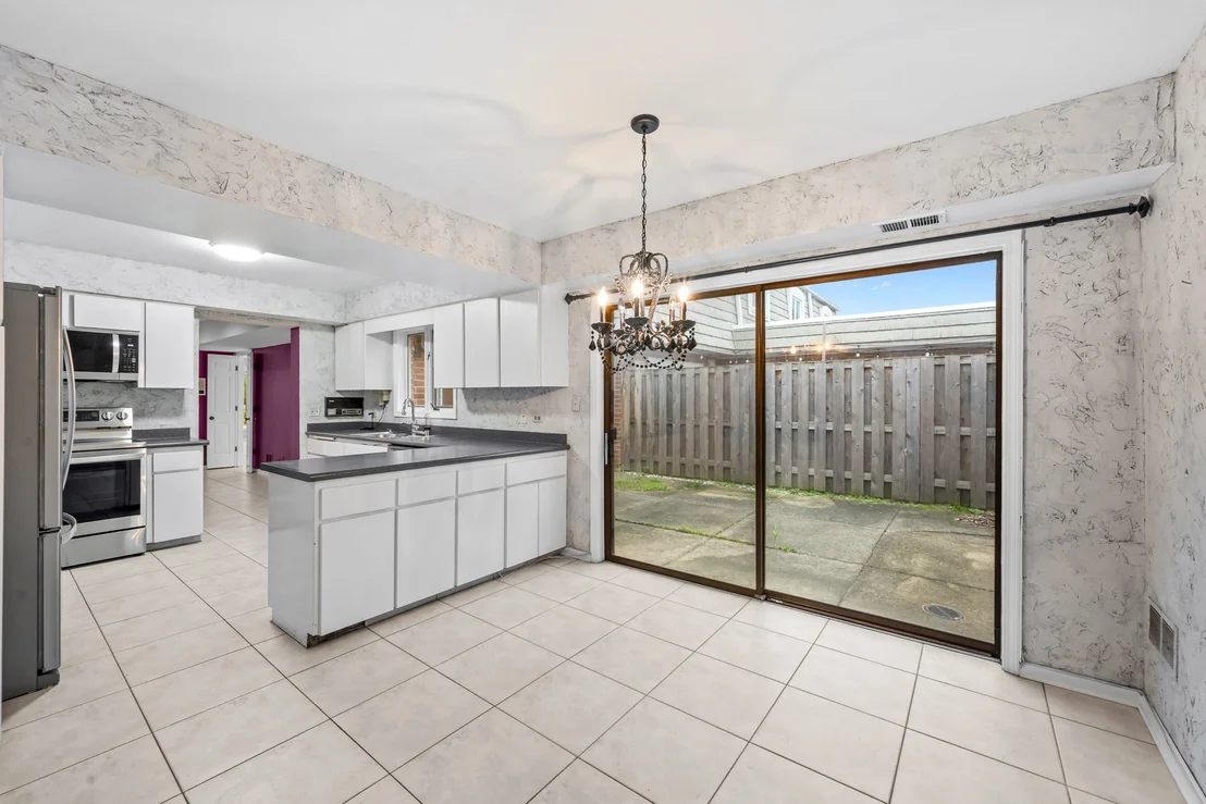 Photo of 628 Calais Circle