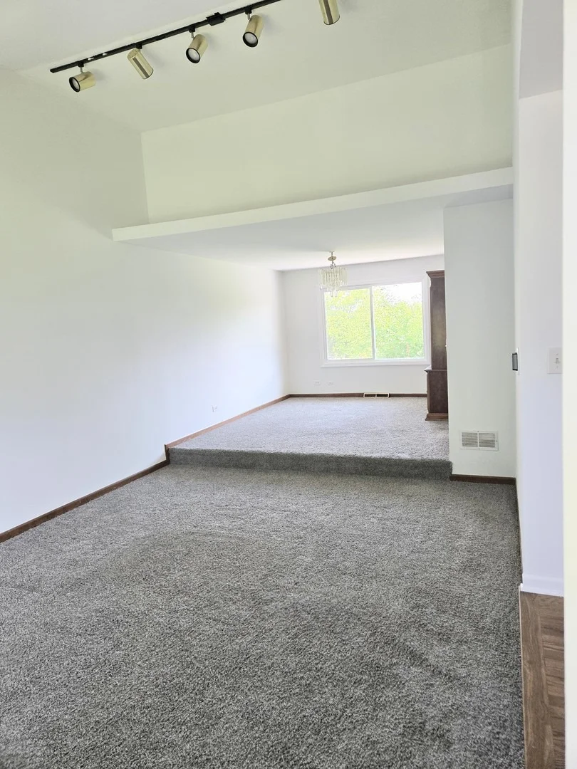 Photo of 221 Windsor Drive