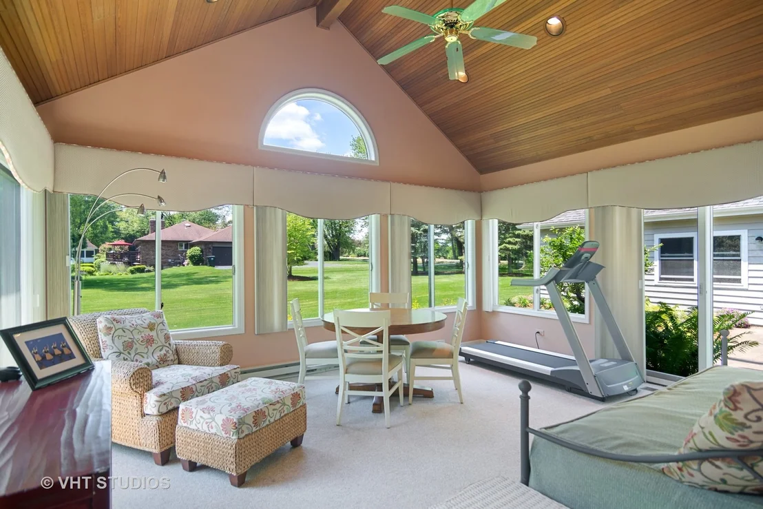 Photo of 2102 Shetland Road