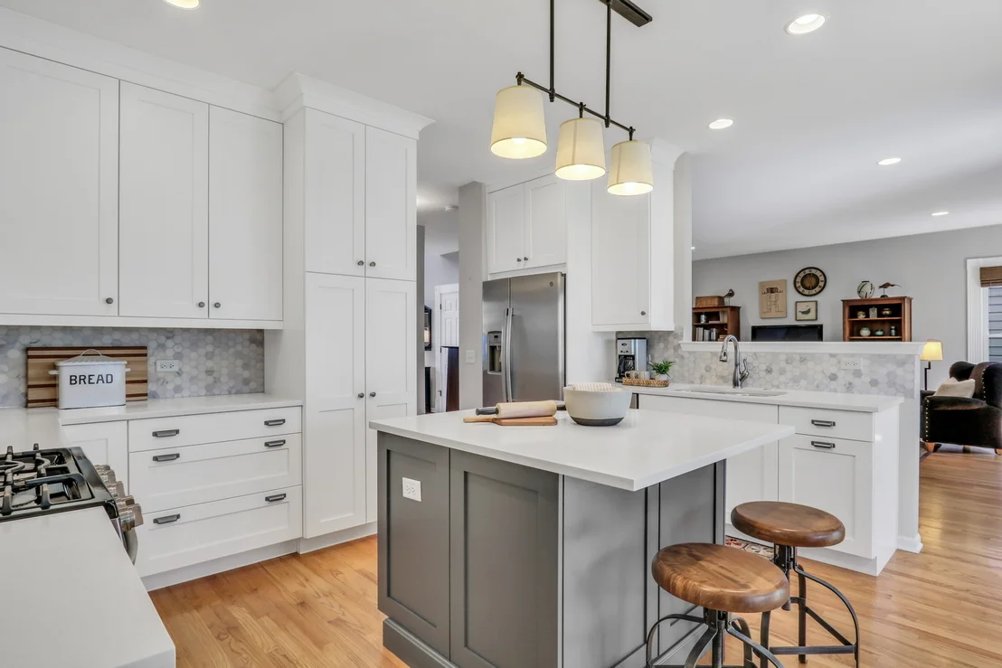 Photo of 983 Mount Vernon Drive