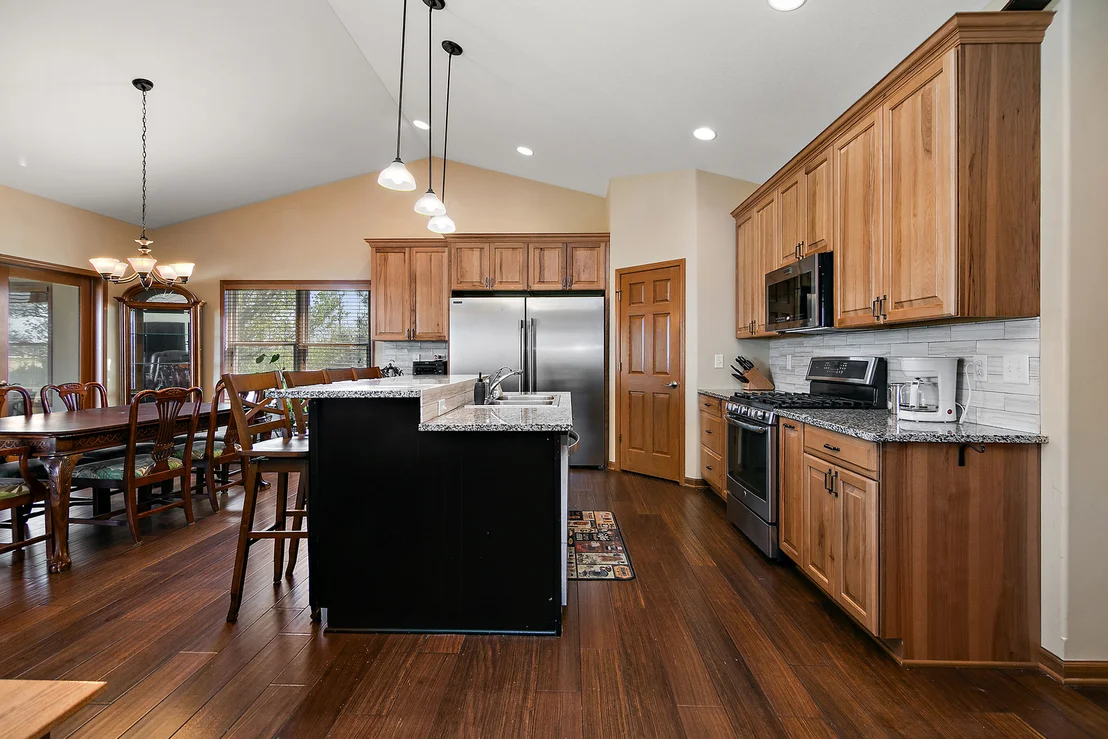 Photo of 6011 Park View Drive