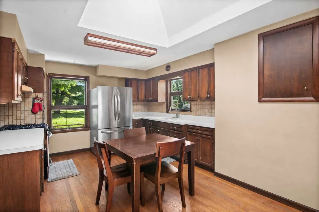 Photo of 6N192 Weber Drive