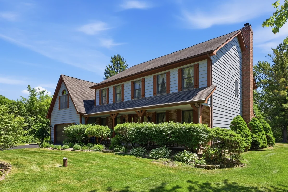 Photo of 107 Roxborough Place