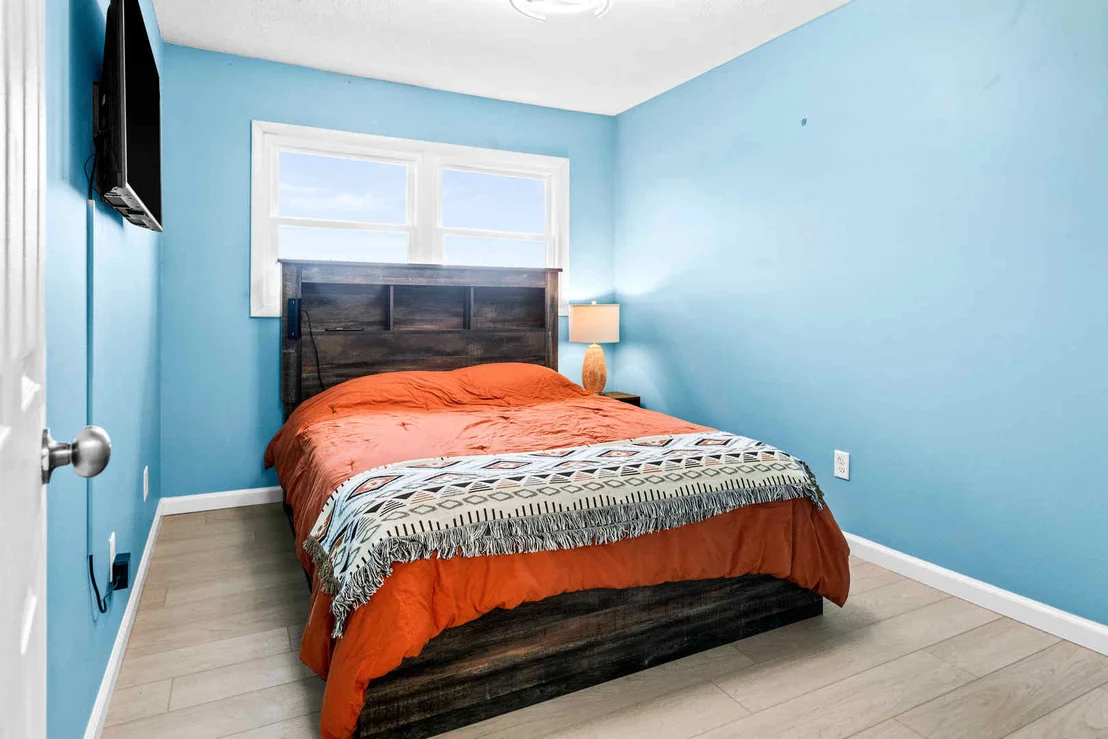Photo of Unit A at 1536 Hunt Drive