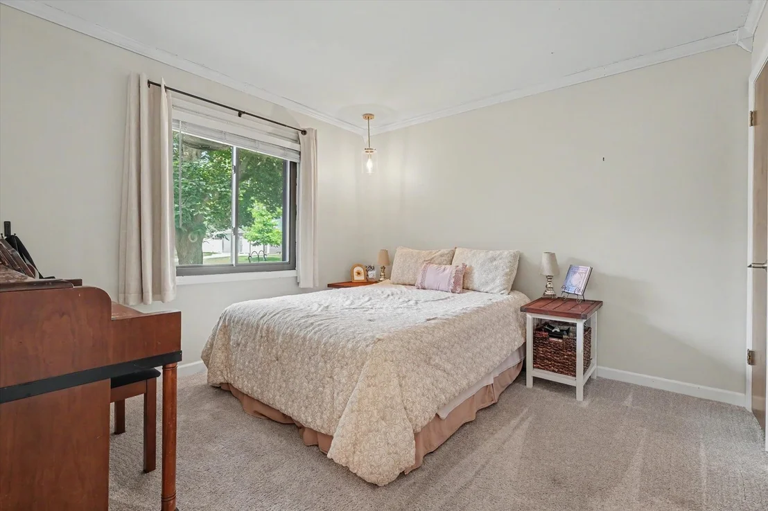 Photo of 1 James Court