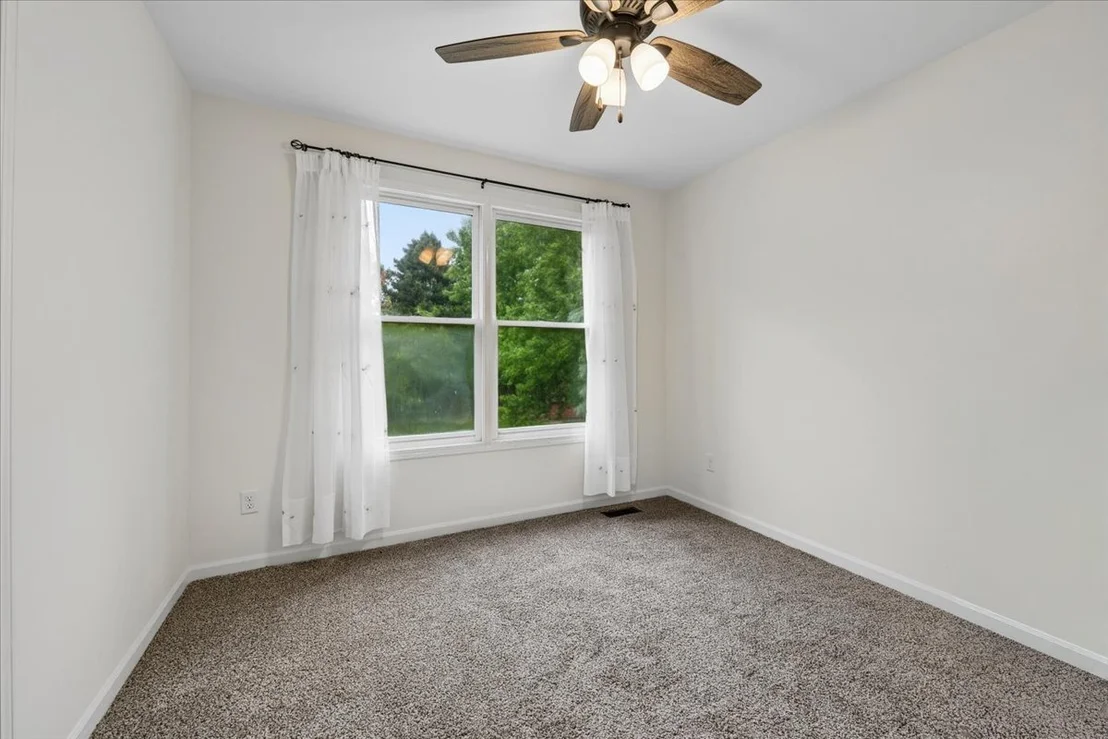 Photo of 649 Fox Hollow Court