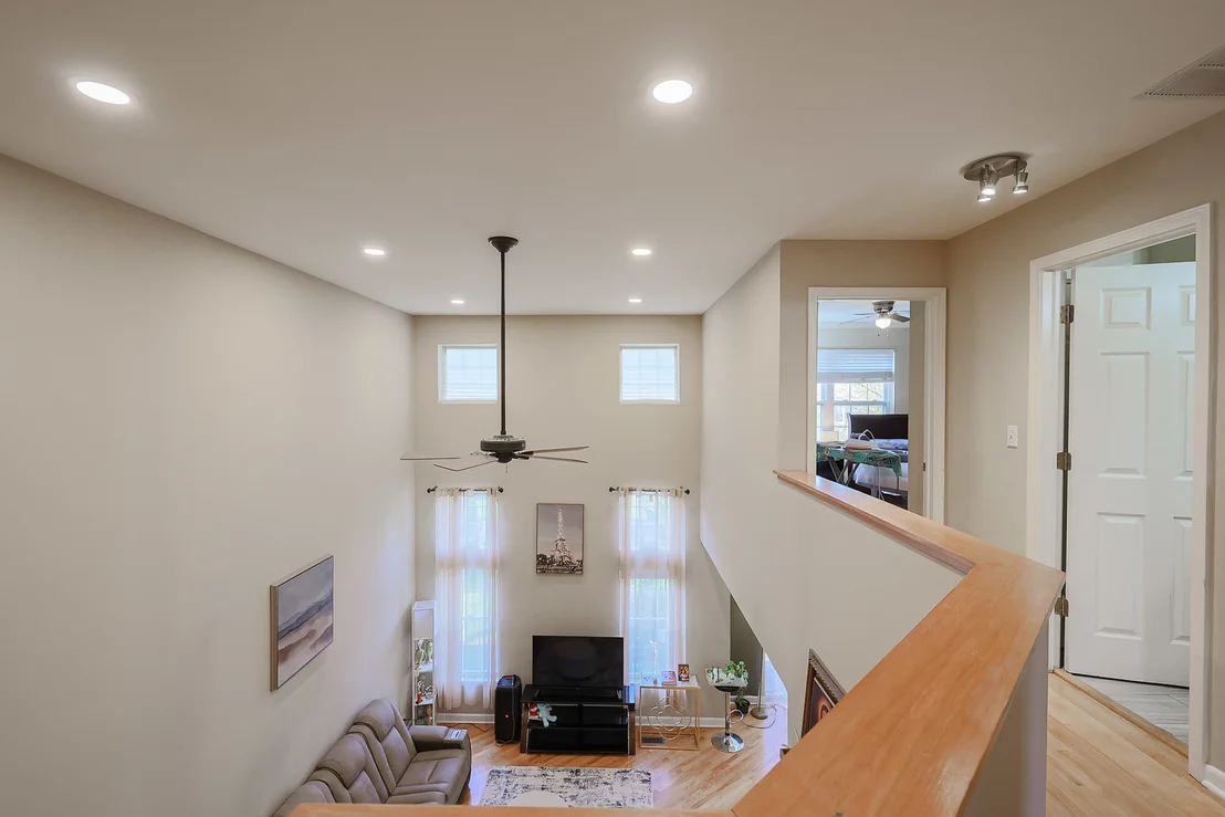 Photo of 270 Manor Drive