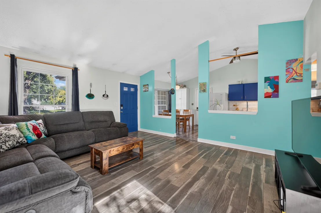 Photo of 326 Danbury Drive