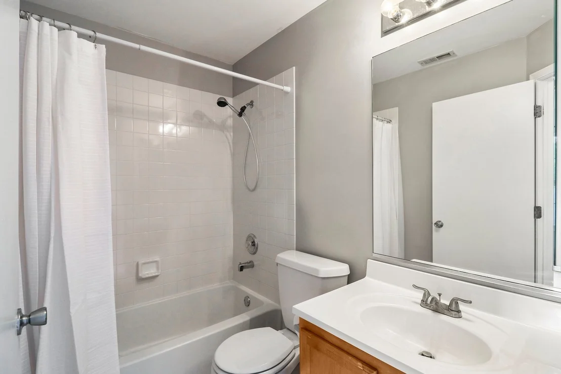 Photo of 6212 Formoor Lane