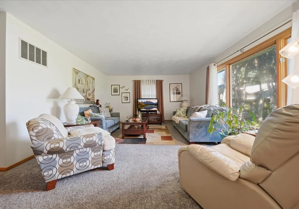Photo of 408 Sunset Lane