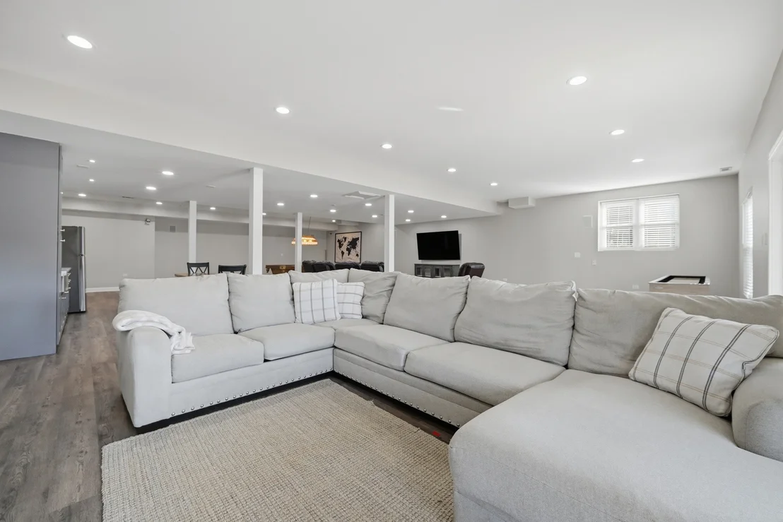 Photo of 13202 LAKEPOINT Drive