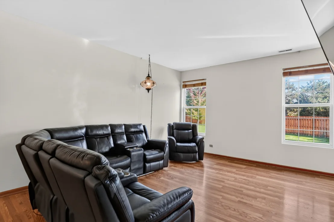 Photo of 2420 Evergreen Circle