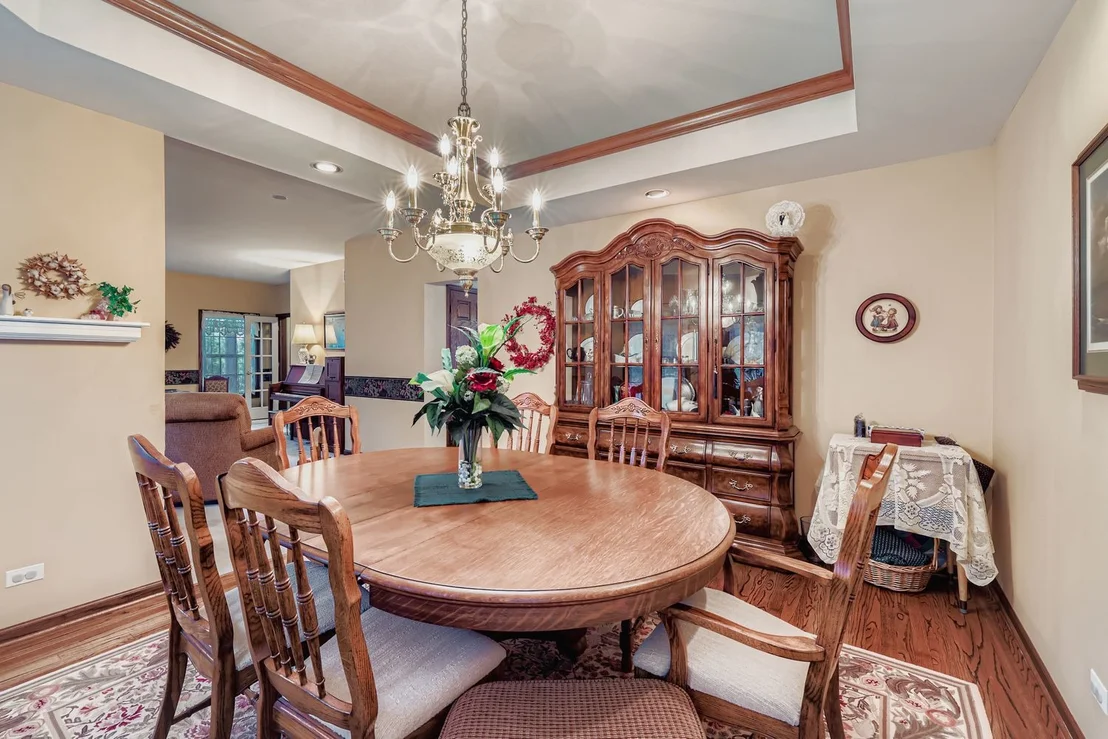 Photo of 13N441 Coombs Road