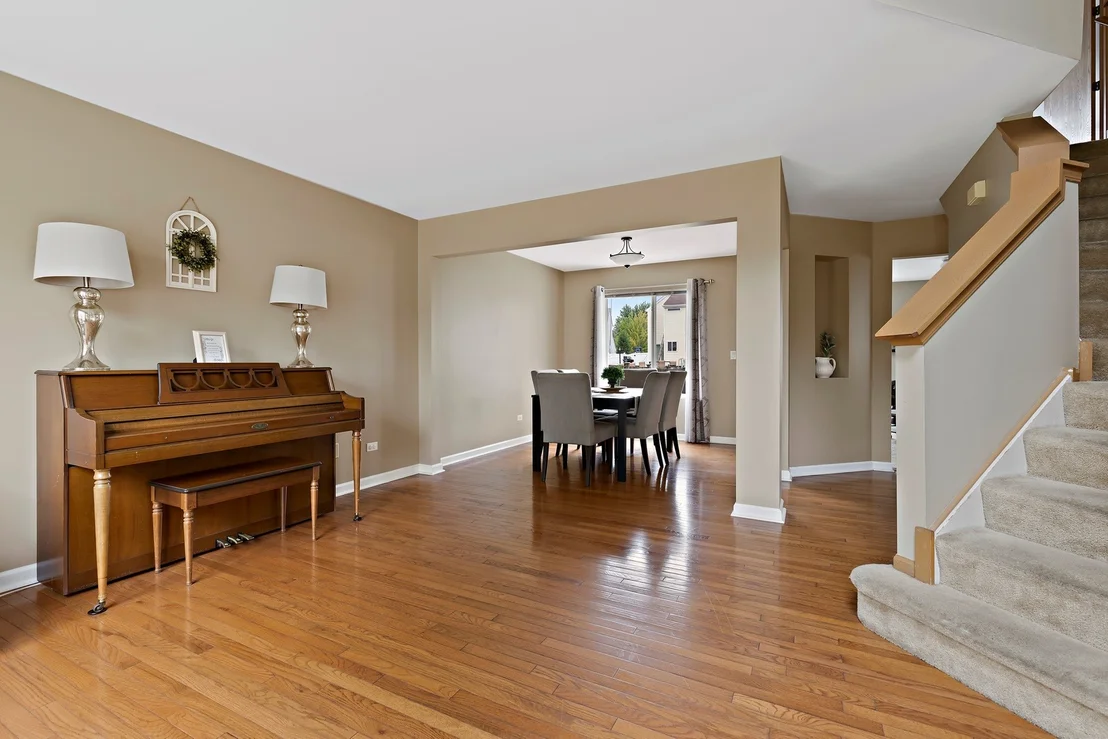 Photo of 907 Mission Boulevard