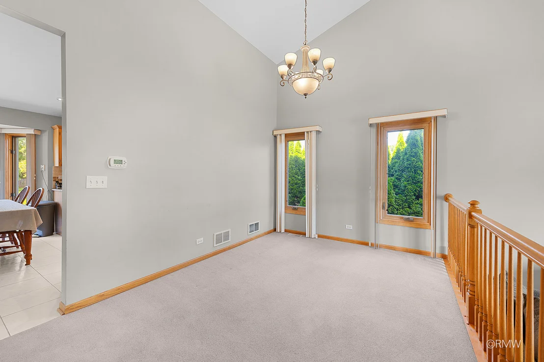 Photo of 1216 W Grove Street