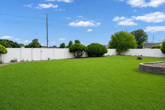 Photo of 219 Greenbriar Lane
