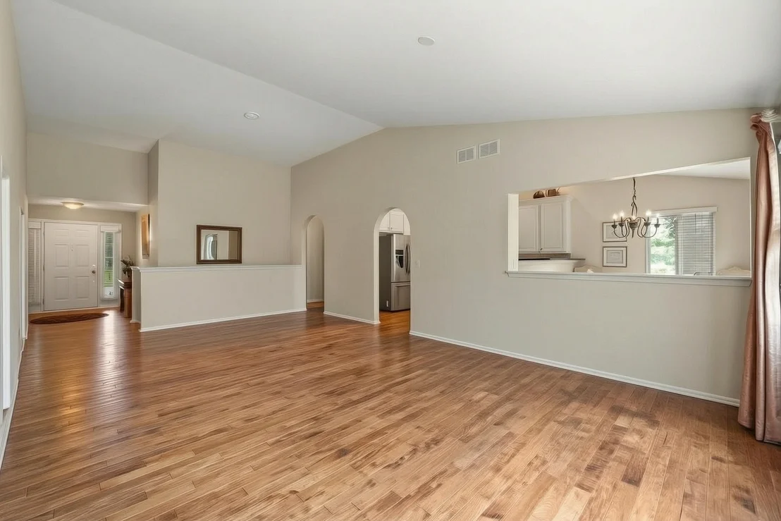 Photo of 1352 Evergreen Lane