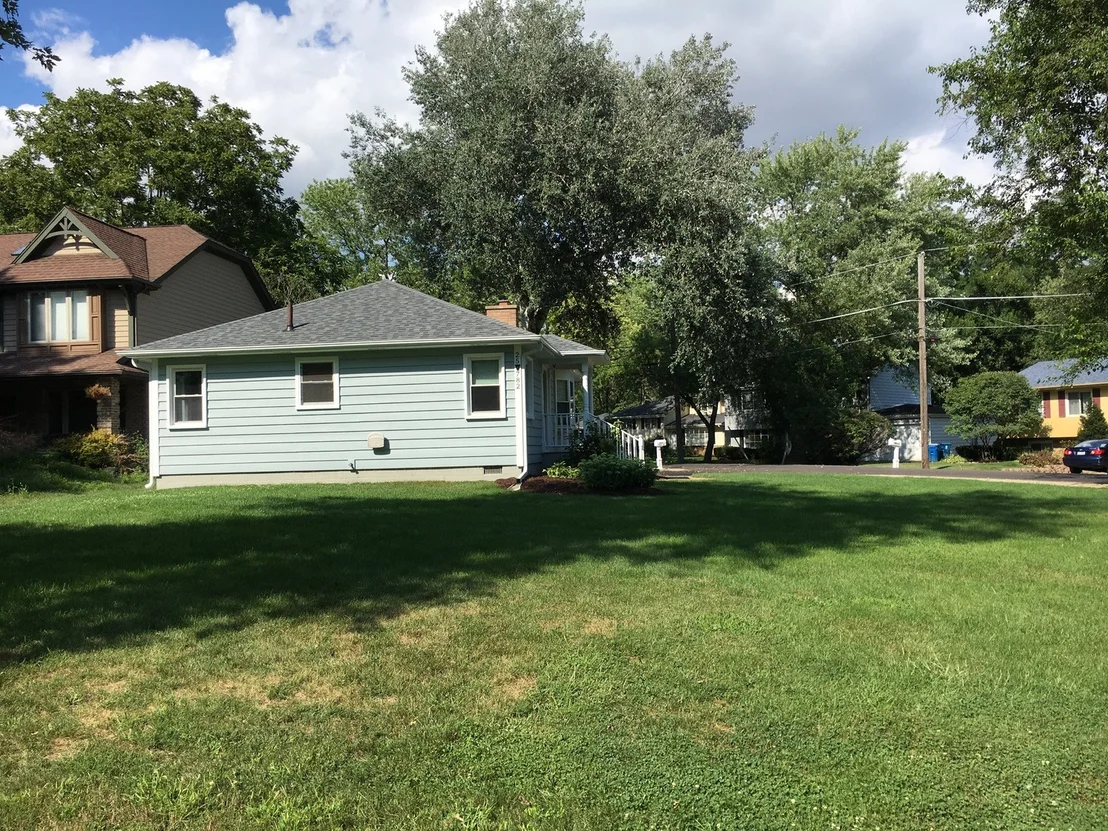 Photo of 25W782 Hazel Lane