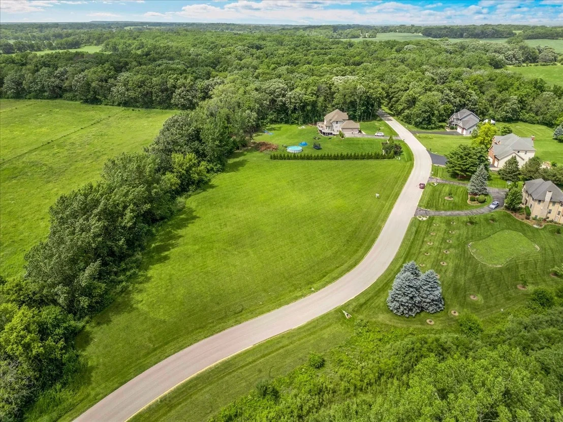 Photo of 11217 Hill Crest Lane