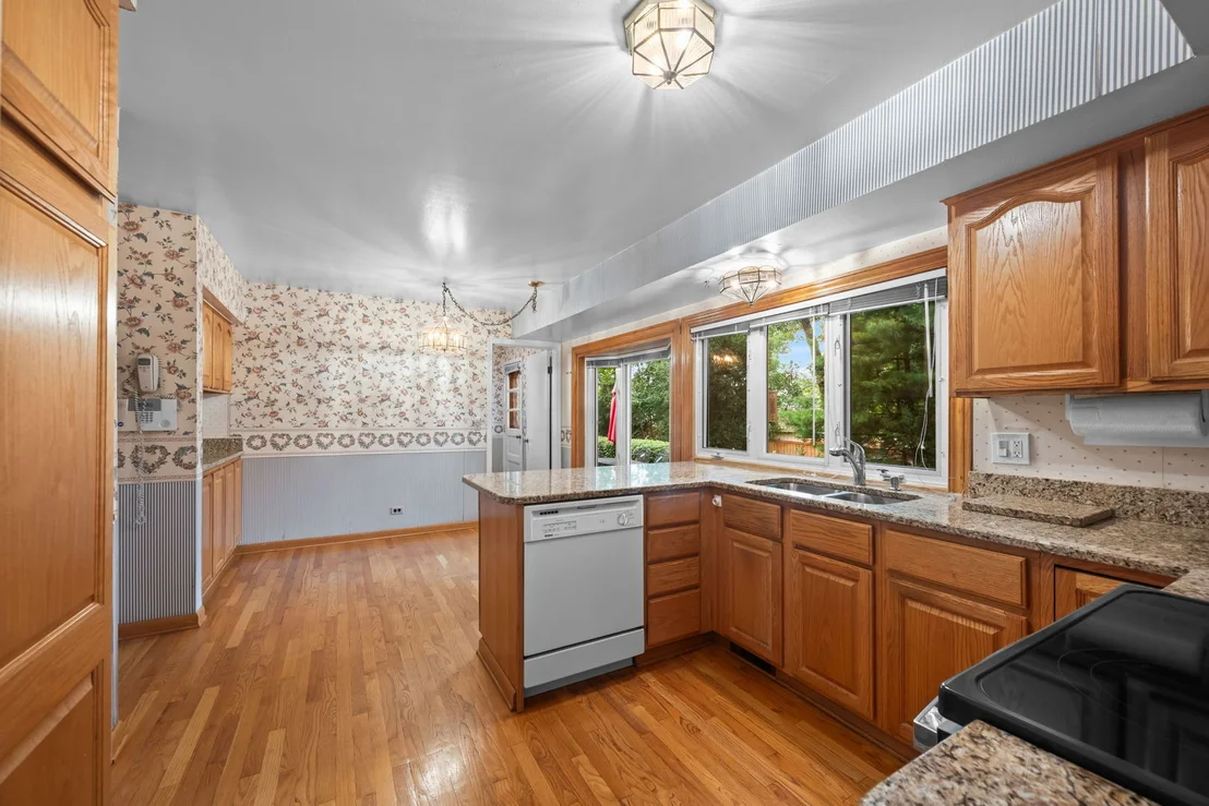 Photo of 321 Ambleside Drive