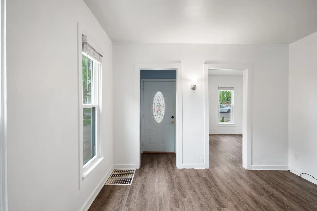 Photo of 447 Ashland Avenue