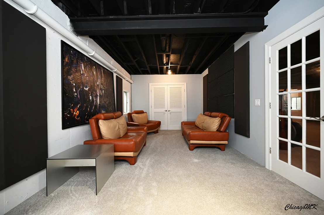 Photo of 1812 Warwick Lane