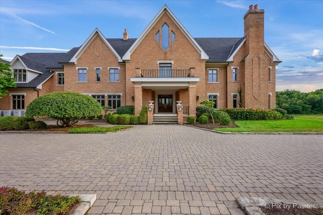 Photo of 5N719 Castle Drive