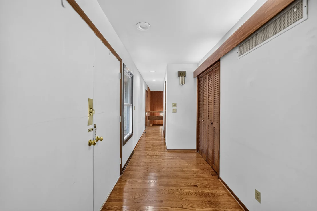 Photo of 32836 Genoa Road