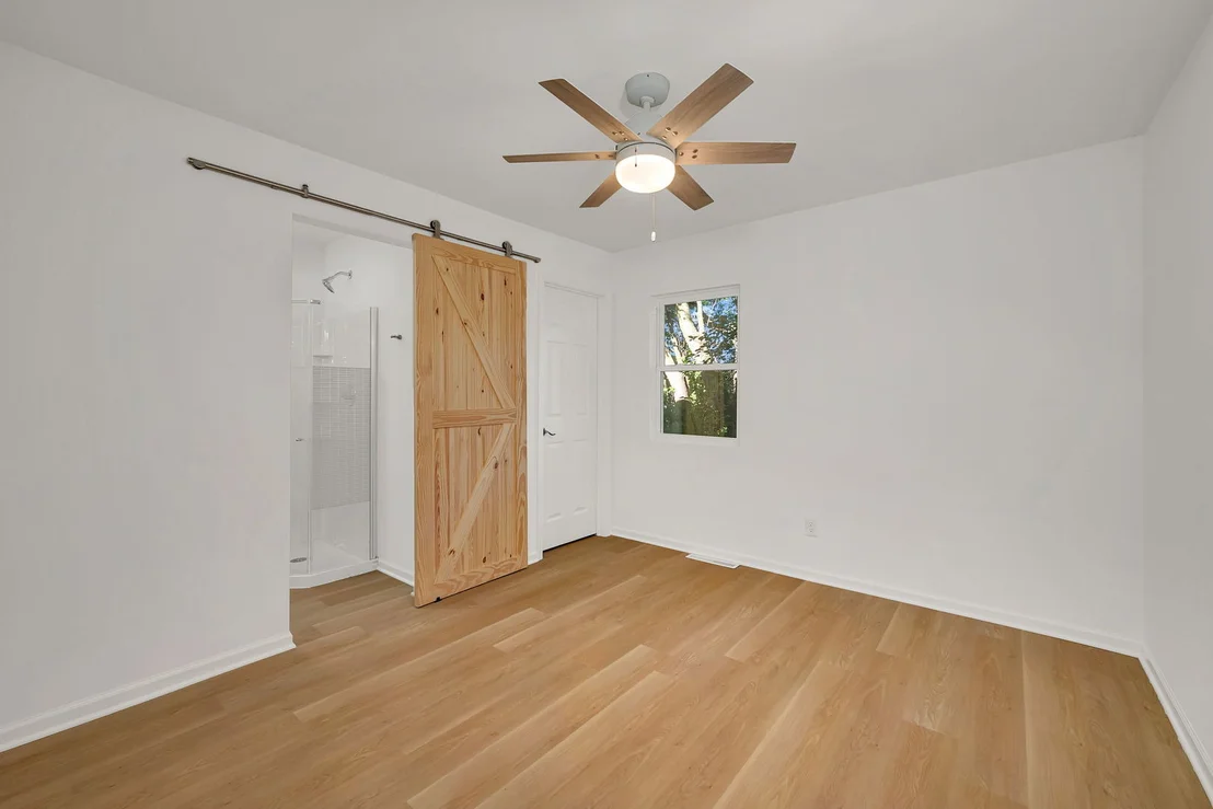 Photo of 403 W James Street