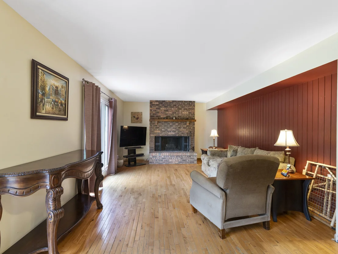 Photo of 7241 Foxfire Drive