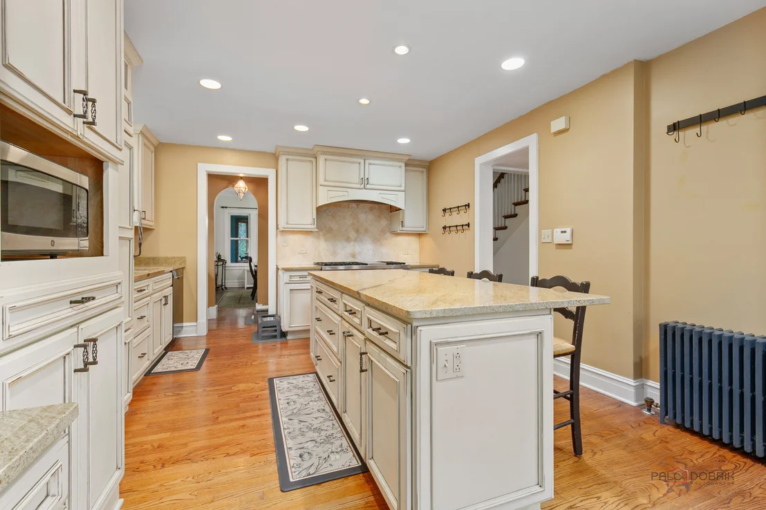 Photo of 136 Washington Circle