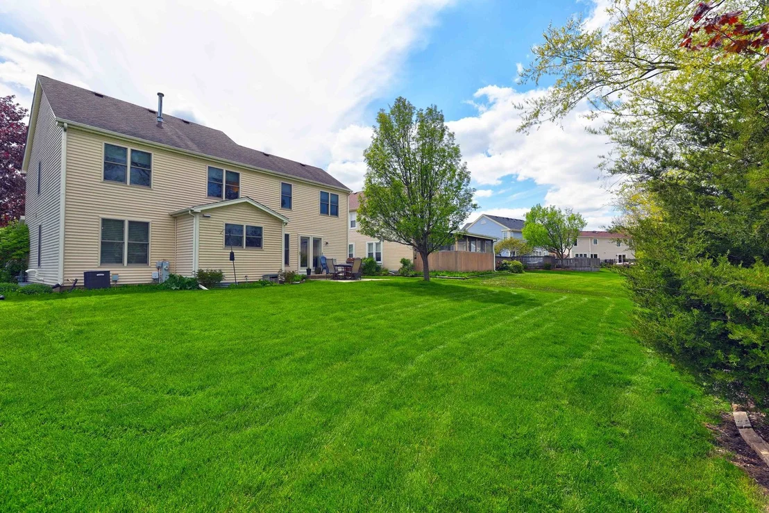 Photo of 4261 Oak Knoll Lane