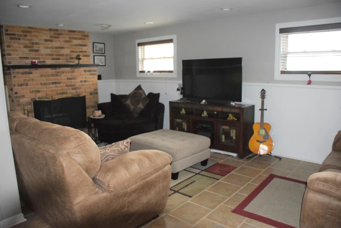Photo of 986 Yorkshire Drive
