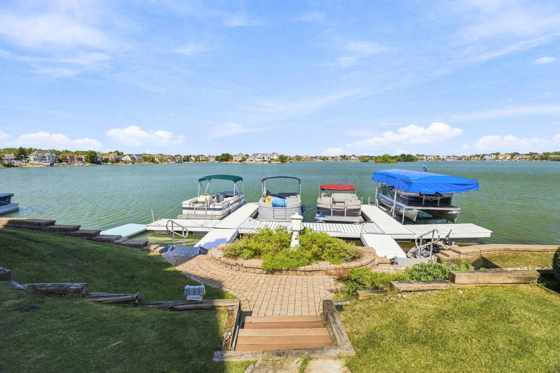 Photo of 23102 Lacroix Lane