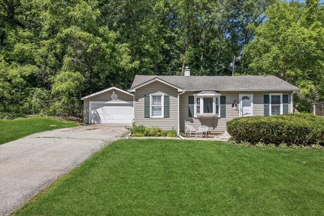 Photo of 116 Valley Drive