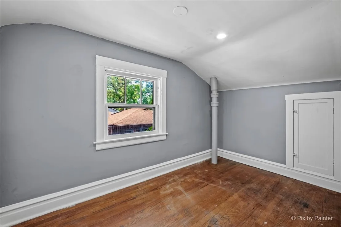 Photo of 7224 W 112th Street